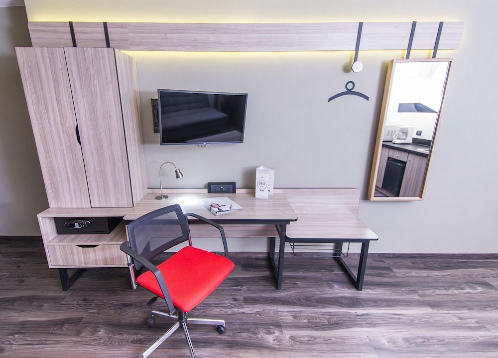 City Express Plus By Marriott Aeropuerto